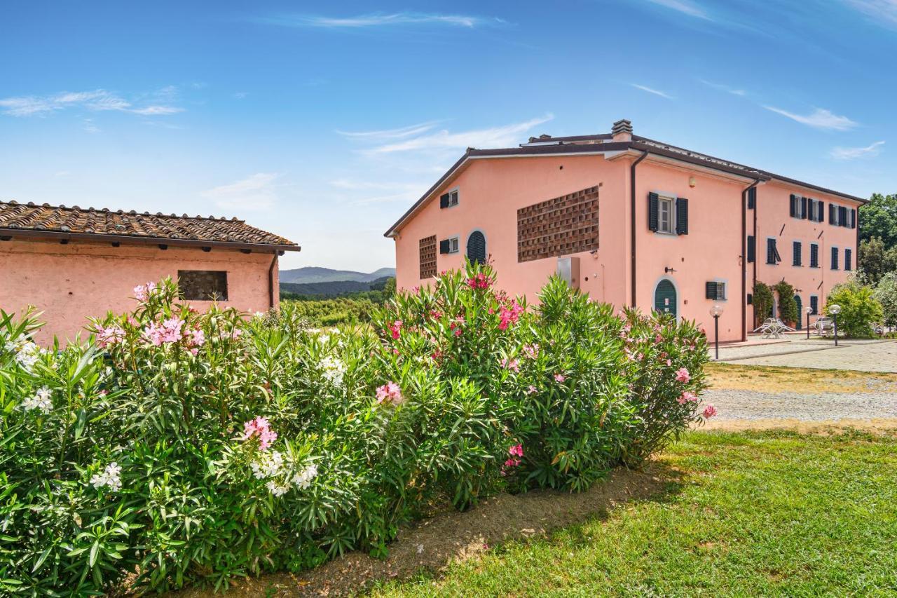 Tenuta San Giovanni Lucca Bagian luar foto