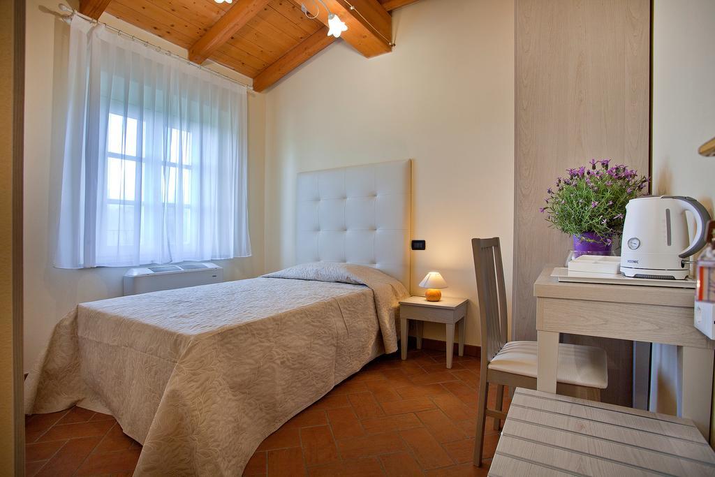 Tenuta San Giovanni Lucca Bagian luar foto